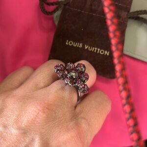 this listing is created for live show!